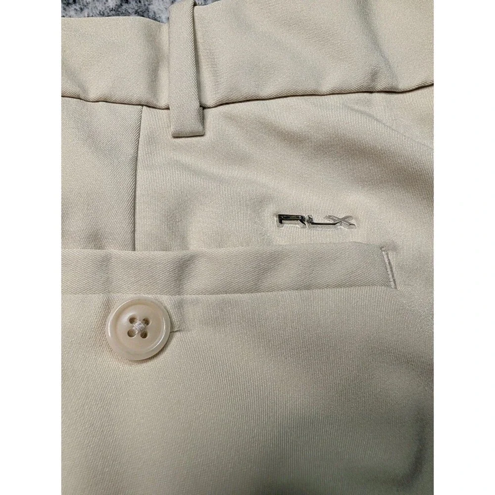 RLX Ralph Lauren Men’s Khaki Golf Shorts 40 x 10”